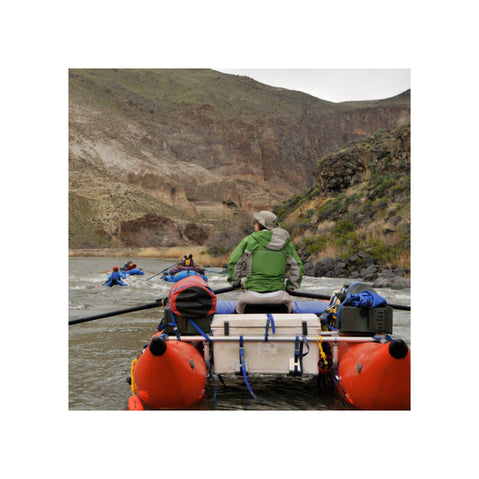 NRS Cataraft Cargo Floor lifestyle