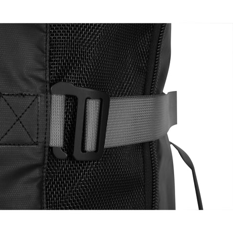 NRS SUP Board Travel Pack strap 2