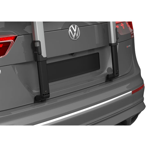 Thule OutWay Platform 2 Bike Trunk Rack Silver/Black installed on a car back