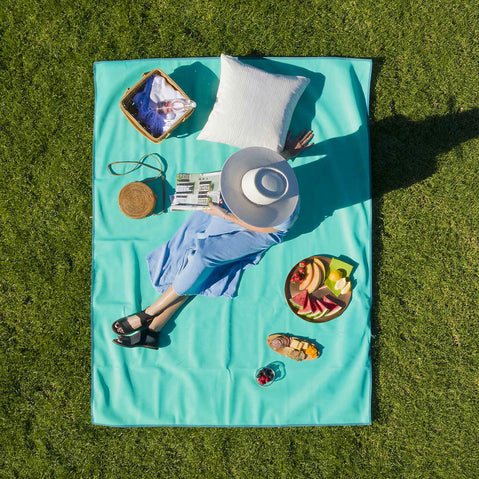 CGear Sandlite Sand-Free Mat in Green lifestyle 1