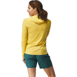 NRS Women's Silkweight Hoodie maize model back