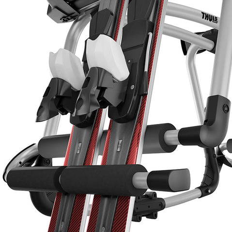 Thule Tram Ski/Snowboard Hitch Rack angle