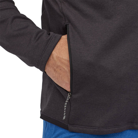 Patagonia Men's R1 Daily Jacket in Ink Black/Black X-Dye model pocket