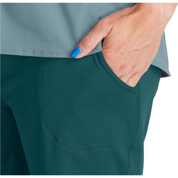 NRS Women's Guide Shorts in Sea Moss model pocket