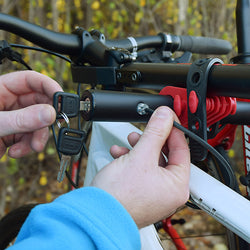 USED Malone Hanger BC3-OS Bike Trunk Rack with bikes locked to the rack