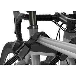 Thule OutWay Hanging 3 Bike Trunk Rack in Silver/Black strap