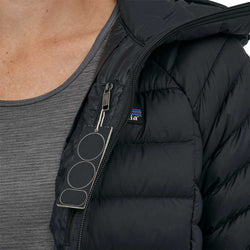 Patagonia Women's Down Sweater Hoody interior pocket