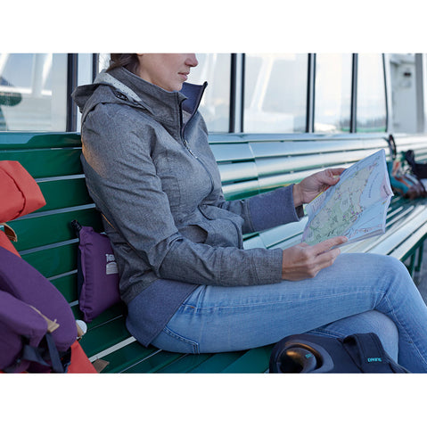 Therm-a-Rest Inflatable Lumbar Pillow in Nautical Blue lifestyle