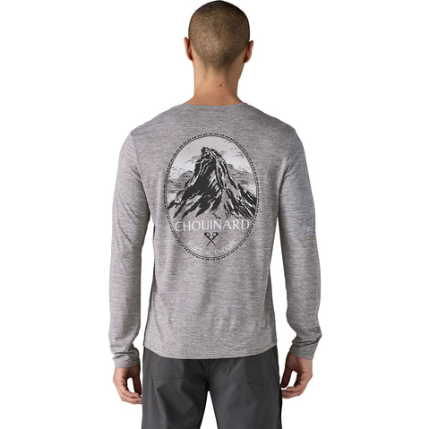 Patagonia Men's Cap Cool Daily Graphic Long Sleeve Shirt - Lands in Chouinard Crest: Feather Grey model back