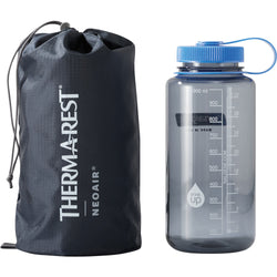 Therm-A-Rest NeoAir Venture Sleeping Pad in Pine stuff sack