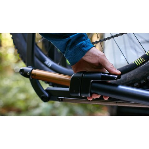 Kuat Piston Pro X 2 Bike Hitch Rack in Galaxy Gray lifestyle