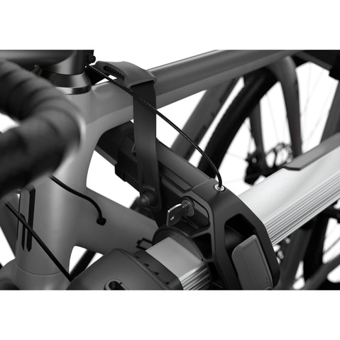 Thule OutWay Hanging 2 Bike Trunk Rack in Silver/Black strap