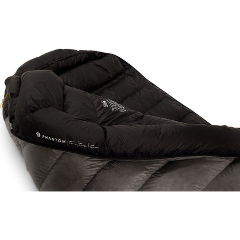 Mountain Hardwear Phantom 0 Degree Down Sleeping Bag in Glacial draft collar