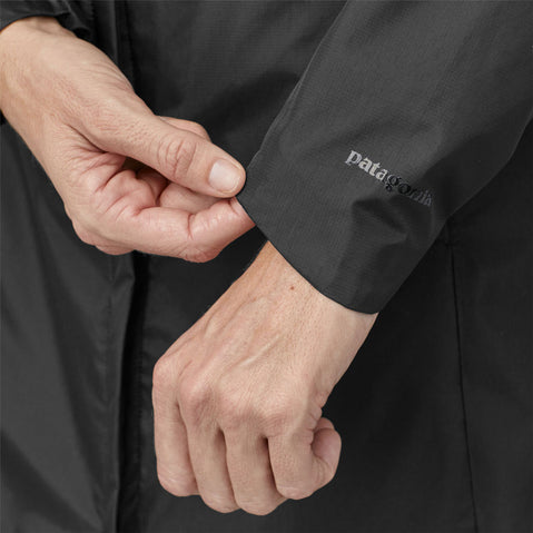 Patagonia Women's Torrentshell 3L City Coat in Black model cuff