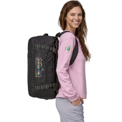 Patagonia Black Hole Duffel 40L in Unity Fitz/Ink Black model side