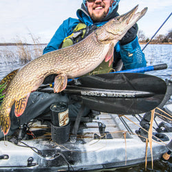 Bending Branches Angler Pro Carbon Versa-Lock 2-Piece Kayak Fishing Paddle lifestlye