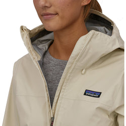 Patagonia Women's TorrentShell 3L Jacket model front zipper