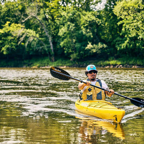 Aqua Bound Tango Carbon Straight Shaft Versa-Lok 2-Piece Kayak Paddle lifestyle