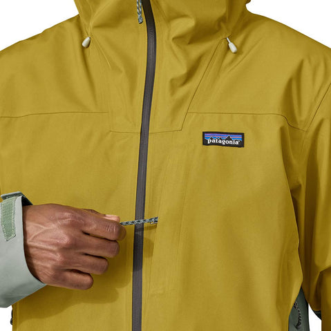 Patagonia Men's Storm Shift Jacket Shrub Green chest pocket