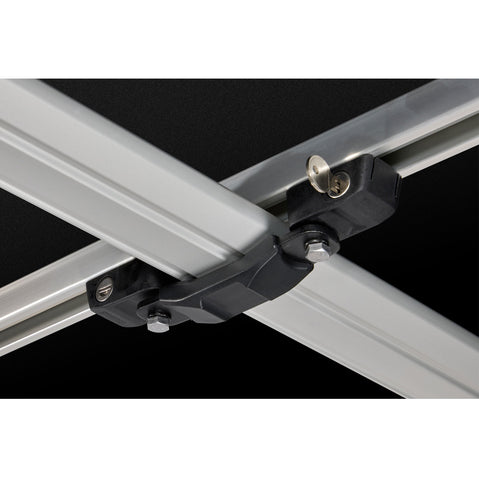 Thule Approach Roof Top Tent crosspiece detail