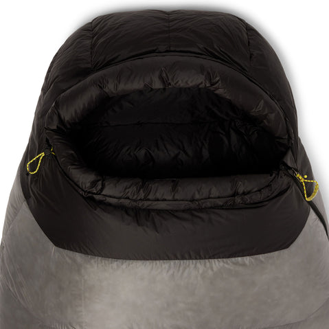 Mountain Hardwear Phantom 15 Degree Down Sleeping Bag in Glacial draft collar