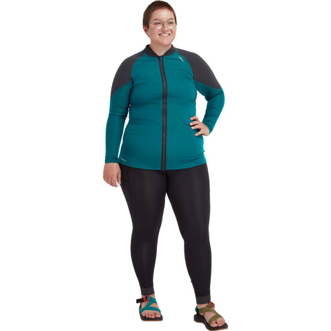 NRS Women's HydroSkin 0.5 Pants in Black/Graphite model front