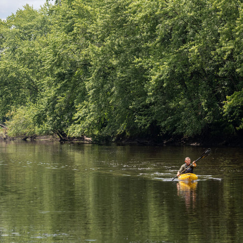 Aqua Bound Tango Carbon Straight Shaft Posi-Lok 2-Piece Kayak Paddle lifestyle