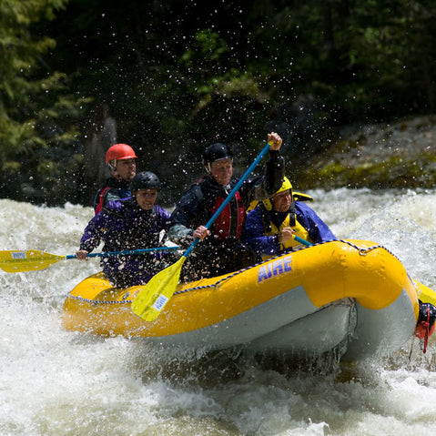 AIRE Puma Self-Bailing Raft w/ 2 Thwarts lifestyle