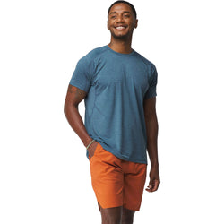 NRS Men's Silkweight Short-Sleeve Shirt in Stealth model front