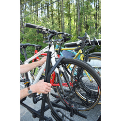 Malone Pilot HM4 Bike Hitch Rack bikes loading