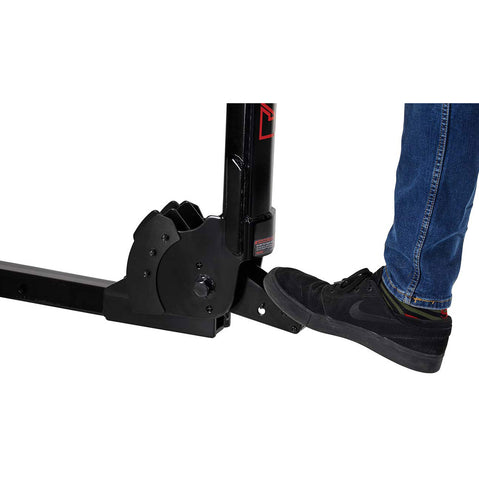 Yakima HangTight 6 Bike Vertical Hitch Rack detail