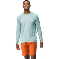 NRS Men's Silkweight Long-Sleeve Shirt aquifer model front