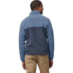 Patagonia Men's Lightweight Synchilla Snap-T Pullover Top in Smolder Blue model back