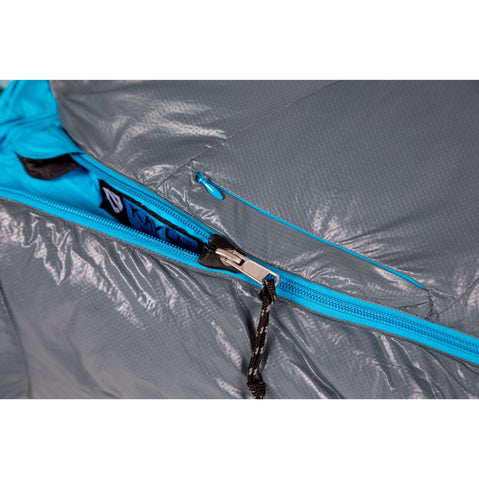 Nemo Women's Kayu 30-Degree Down Sleeping Bag side zipper