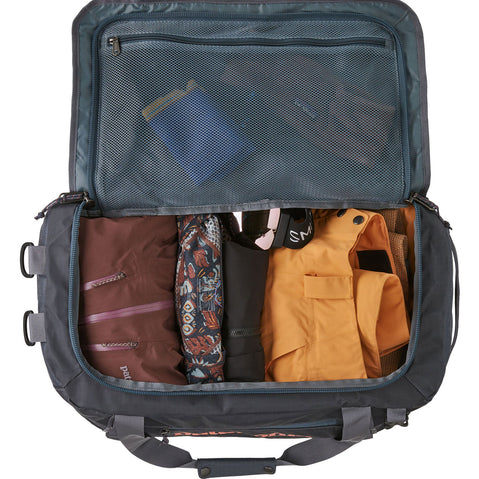 Patagonia Black Hole Duffel 40L in Black open