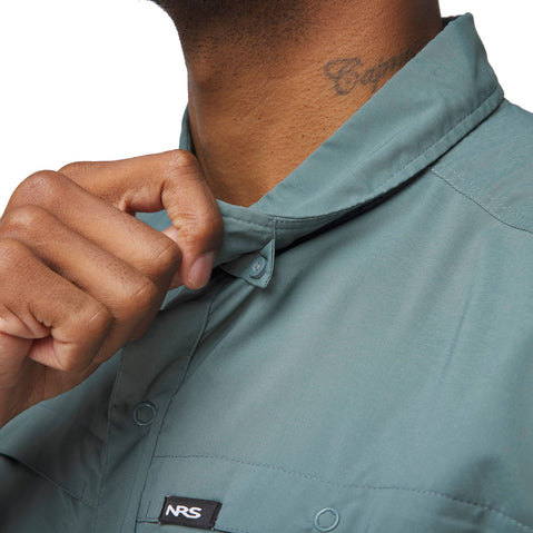 NRS Men's Gear Short Sleeve Shirt in Slate model collar