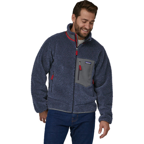 Patagonia Men's Classic Retro-X Jacket in New Navy/Wax Red model right view