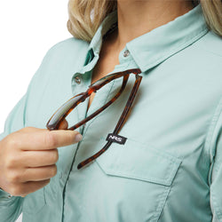 NRS Women's Guide Long-Sleeve Shirt sunglass holder