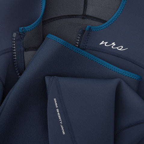 NRS Women's 2.0 Shorty Wetsuit in Slate detail