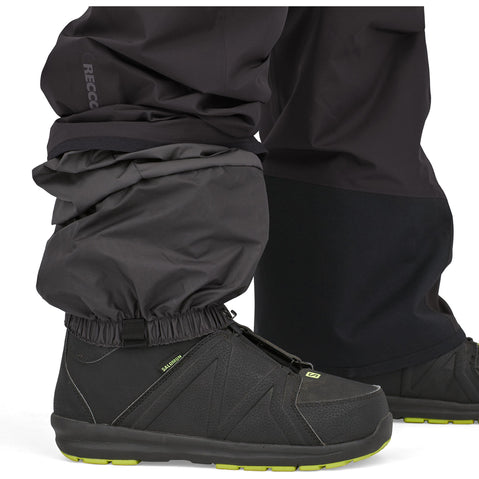 Patagonia Men's Insulated Powder Town Pants in Black model view Ankle closure