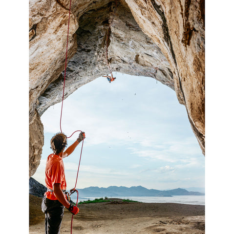 Black Diamond ATC Pilot Belay Device in Black lifestyle