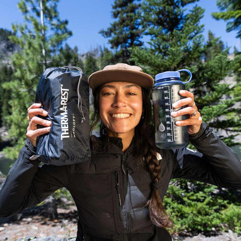 Therm-a-Rest NeoLoft Sleeping Pad camper holding up