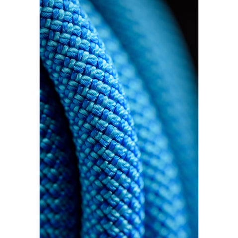 Black Diamond 9.9 Climbing Rope in Dual Blue detail