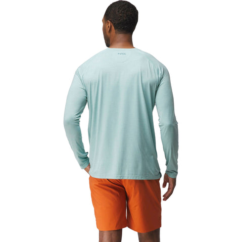 NRS Men's Silkweight Long-Sleeve Shirt aquifer model back