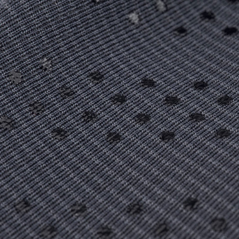 NRS Women's HydroSkin Gloves in Dark Shadow detail