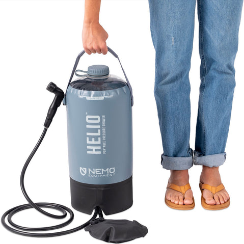 Nemo Helio Pressurized Camp Shower humanized