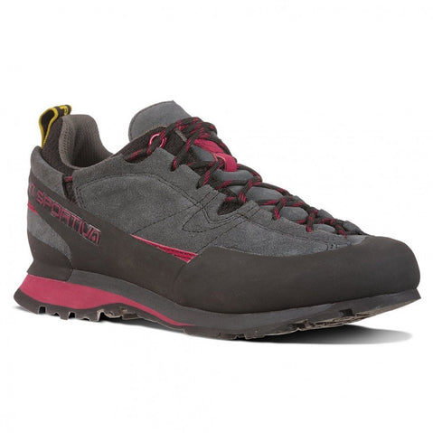 La Sportiva Women's Boulder X Approach Shoes in Carbon/Beet angle