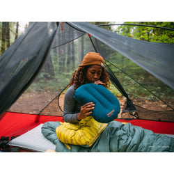 Therm-A-Rest Airhead Lite Pillow in Large lifestyle