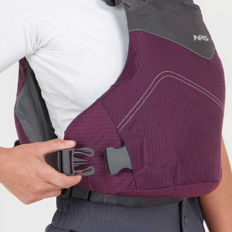 NRS Vapor Lifejacket Plum buckle