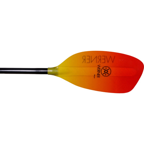 Werner Player Fiberglass Straight Shaft Whitewater Kayak Paddle in Gradient Blaze blade